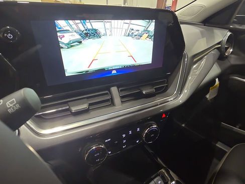 New 2026 Chevrolet Trax ACTIV w/ Driver Confidence Package image 23