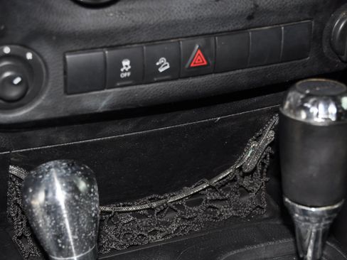 Used 2011 Jeep Wrangler Sport AWD/4WD image 31