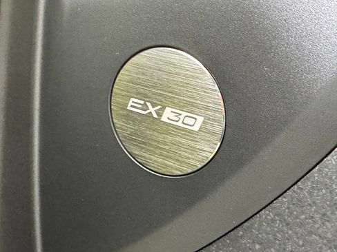 Certified 2025 Volvo EX30 Ultra AWD/4WD image 18
