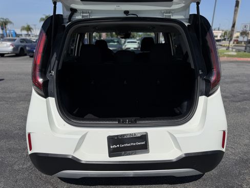 Certified 2024 Kia Soul LX w/ Option Group 015 FWD image 10