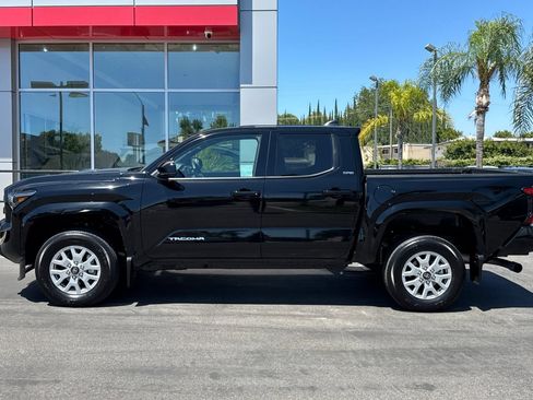 Certified 2026 Toyota Tacoma SR5 RWD image 9