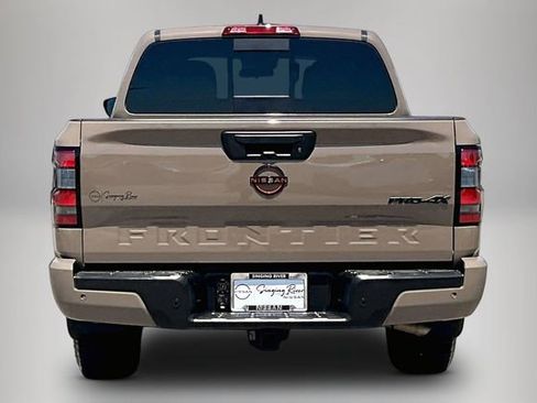 Certified 2023 Nissan Frontier PRO-4X w/ Pro Convenience Package AWD/4WD image 6