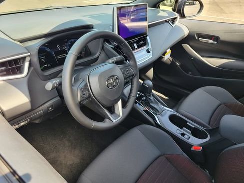 New 2026 Toyota Corolla SE w/ SE Premium Package FWD image 5
