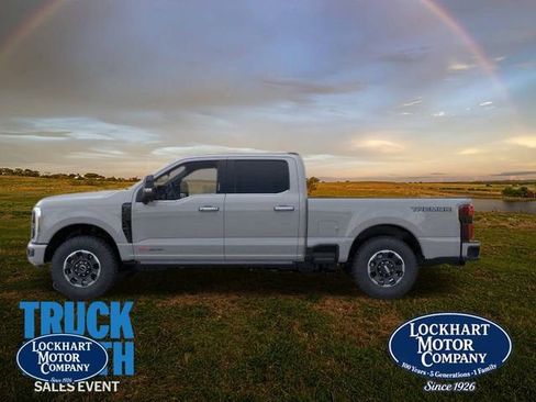 New 2026 Ford F250 Platinum w/ Tremor Off-Road Package image 34