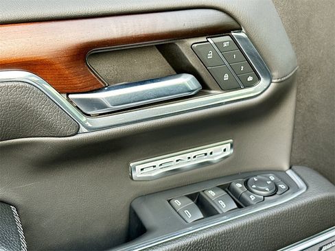 Used 2024 GMC Sierra 1500 Denali w/ Denali Reserve Package image 21