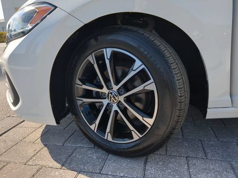 Certified 2024 Volkswagen Jetta Sport FWD image 30