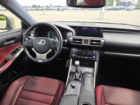 Used 2014 Lexus IS 350 RWD image 23