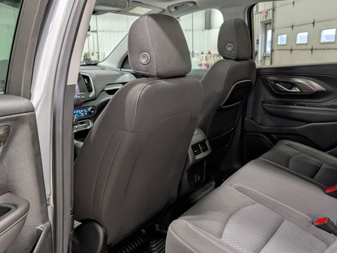 Used 2023 GMC Terrain SLE w/ Driver Convenience Package AWD/4WD image 18