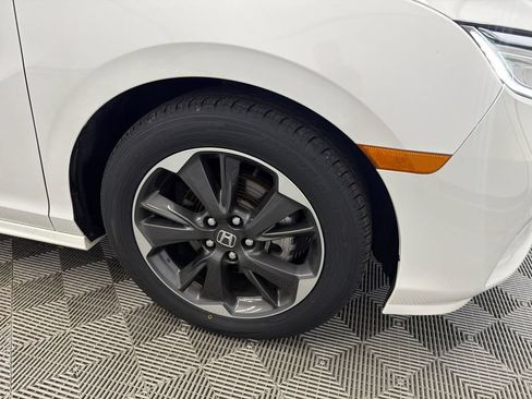Used 2024 Honda Odyssey Elite image 14