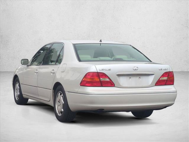 Used 2002 Lexus LS 430 RWD image 7