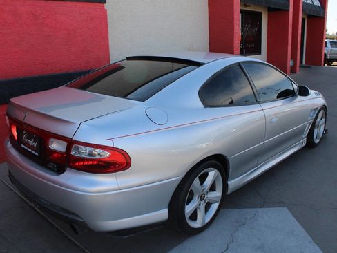 Used 2006 Pontiac GTO image 7