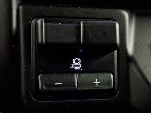 Used 2020 Chevrolet Silverado 1500 LTZ w/ LTZ Plus Package image 21