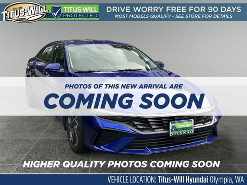 Used 2025 Hyundai Elantra Limited image 1