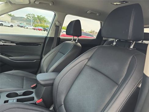 Used 2024 Kia Seltos SX AWD/4WD image 15