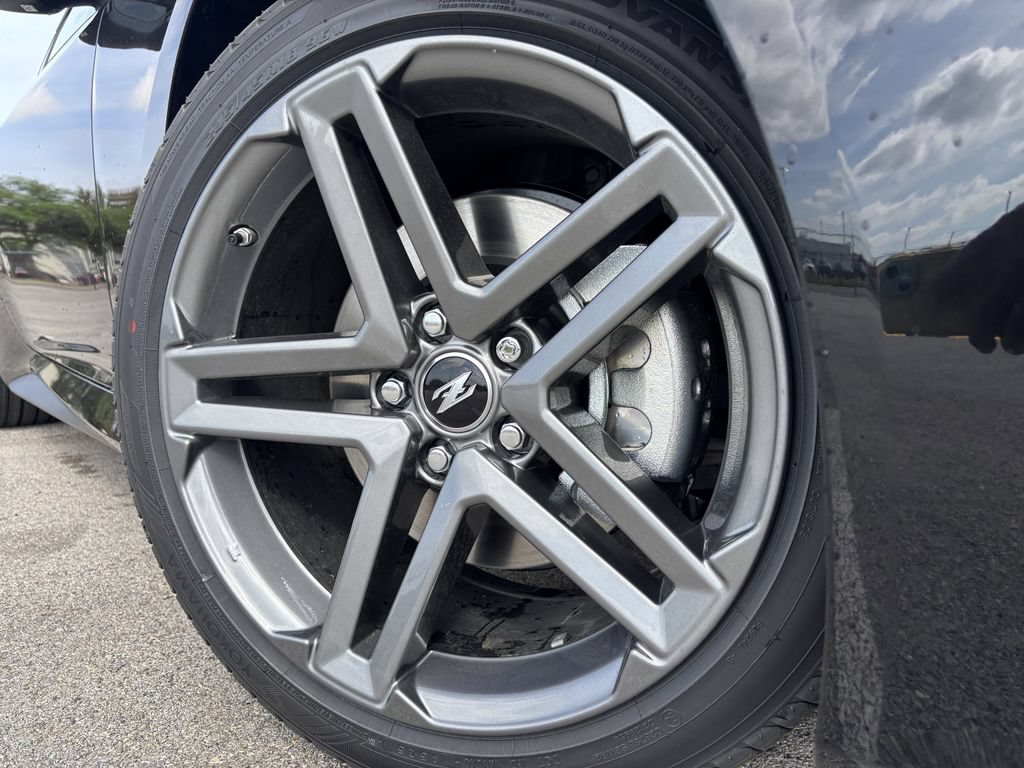 New 2026 Nissan Z Sport w/ Floor Mat Package RWD image 9