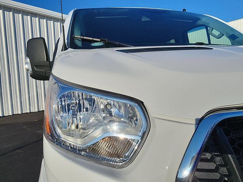 Used 2022 Ford Transit 350 XLT image 12