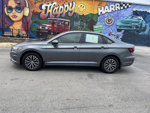 Used 2020 Volkswagen Jetta S FWD image 2