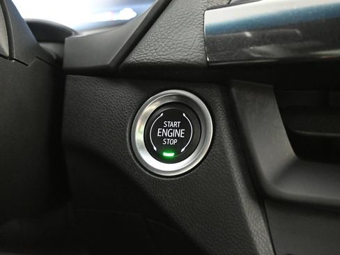 Used 2025 Cadillac CT4 Premium Luxury AWD/4WD image 31