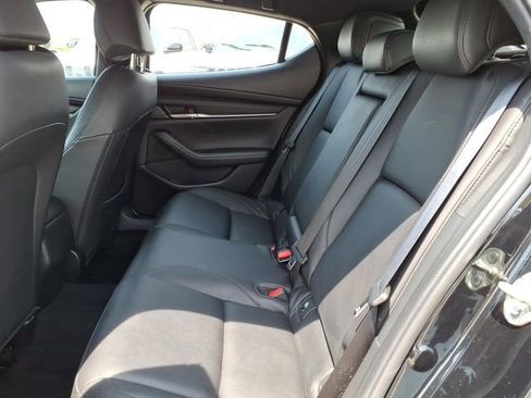 Used 2024 MAZDA MAZDA3 s FWD image 10