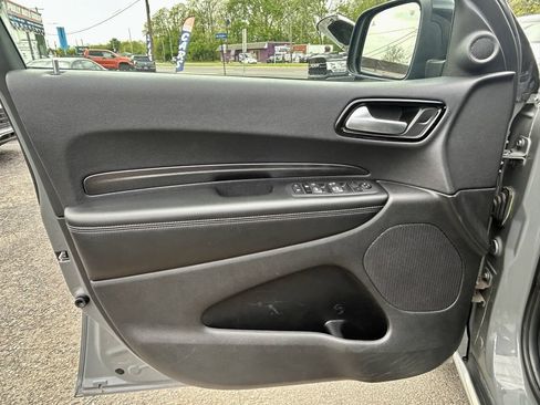 Used 2023 Dodge Durango SXT RWD image 10