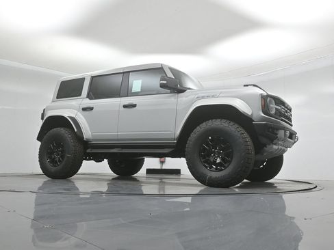 New 2026 Ford Bronco Raptor AWD/4WD image 3