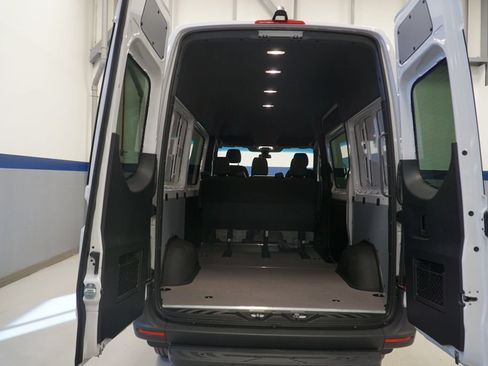 New 2026 Mercedes-Benz Sprinter 2500 image 10
