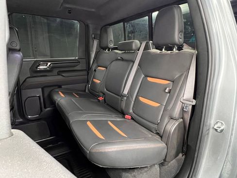 Used 2024 GMC Sierra 2500 AT4 w/ AT4 Preferred Package image 22