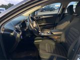 Used 2019 Ford Fusion SE image 3