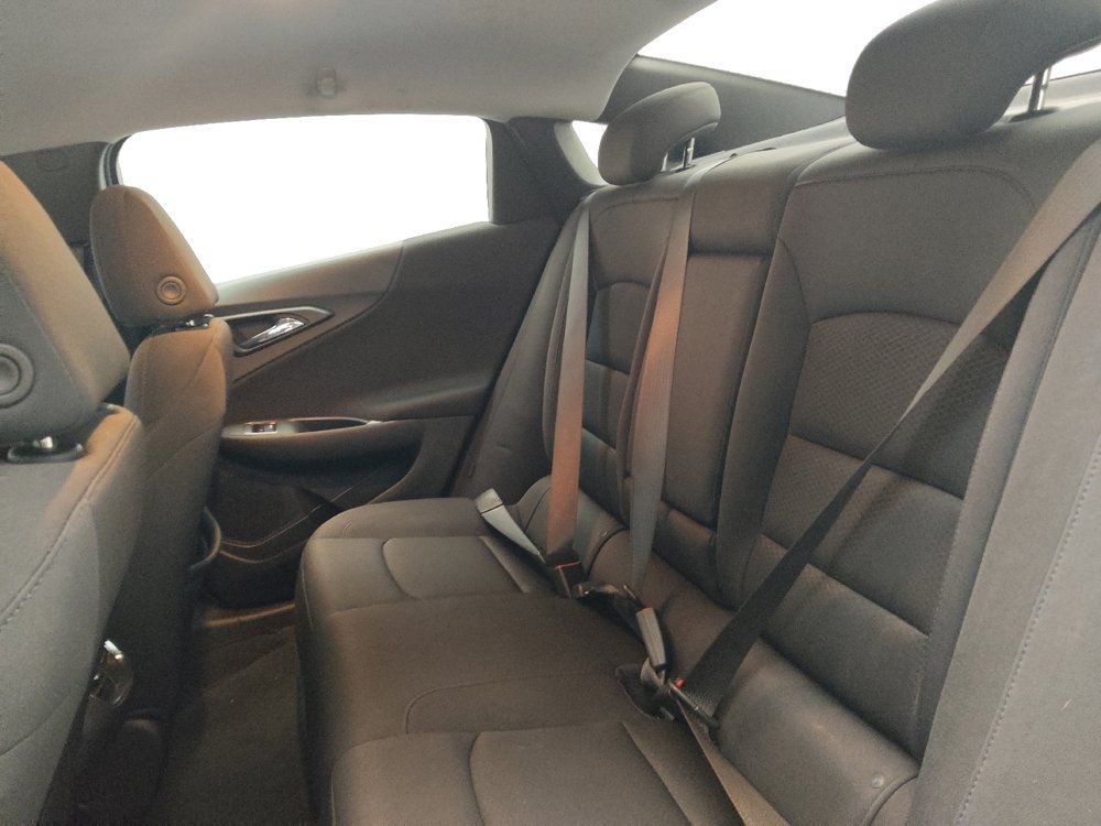 Used 2025 Chevrolet Malibu LT FWD image 18