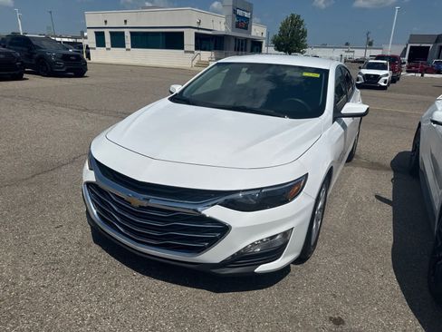 Used 2023 Chevrolet Malibu LT FWD image 24