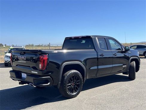 New 2026 GMC Sierra 1500 Elevation w/ LPO, Elevation Black Package image 3