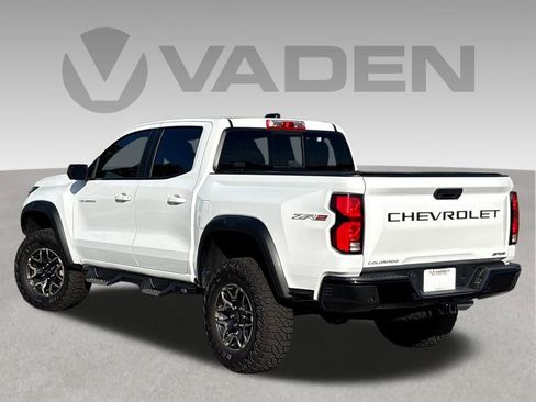 Used 2023 Chevrolet Colorado ZR2 w/ ZR2 Convenience Package III AWD/4WD image 26