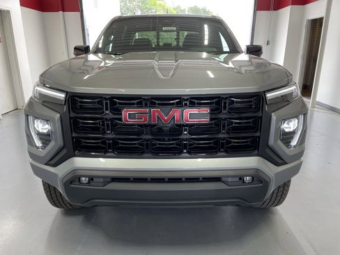 New 2026 GMC Canyon Elevation w/ Convenience Package image 2