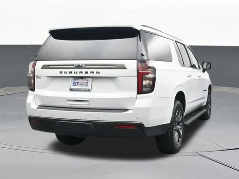 Used 2022 Chevrolet Suburban Z71 image 12