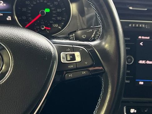 Used 2019 Volkswagen e-Golf SE w/ Driver Assistance Package image 28