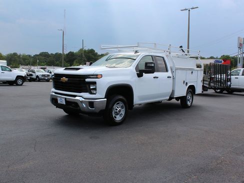 Used 2024 Chevrolet Silverado 2500 W/T w/ WT Convenience Package RWD image 11