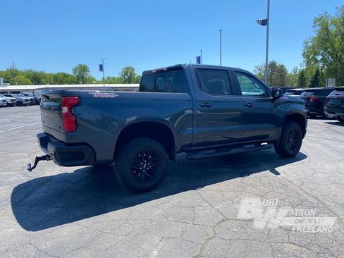 Used 2021 Chevrolet Silverado 1500 LT Trail Boss w/ Convenience Package II AWD/4WD image 9