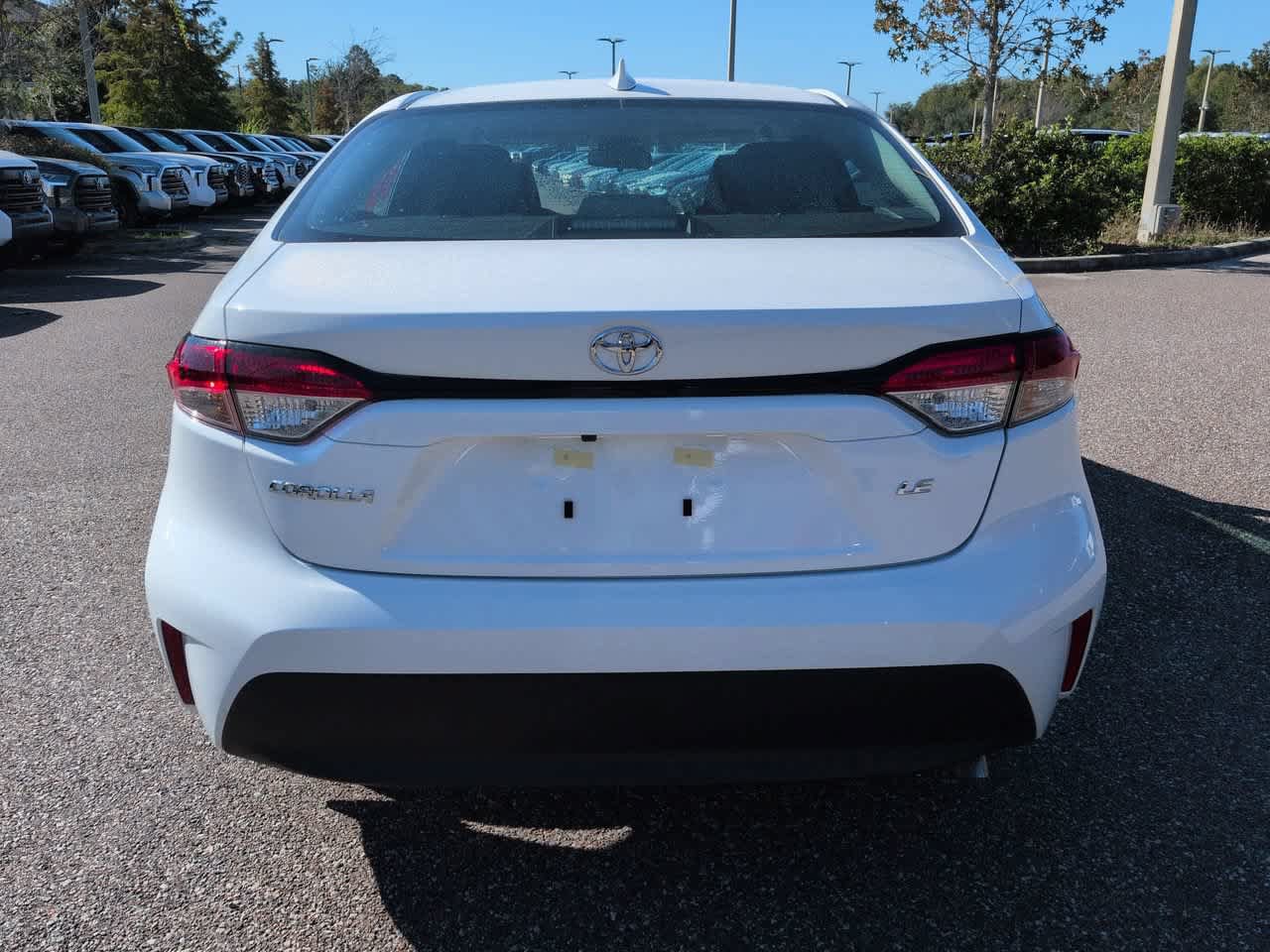 New 2027 Toyota Corolla LE FWD image 5