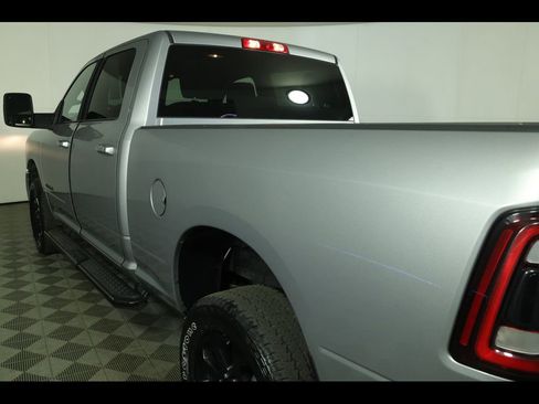 Used 2024 RAM 2500 Big Horn w/ Night Edition AWD/4WD image 17
