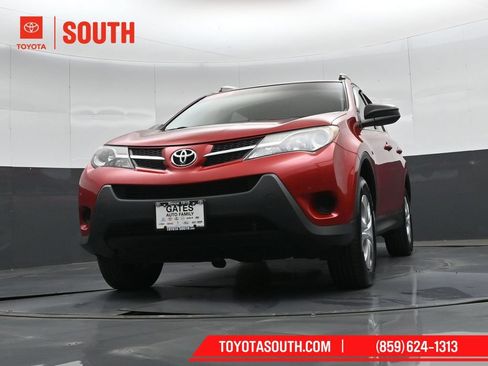 Used 2015 Toyota RAV4 LE AWD/4WD image 37