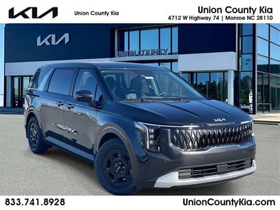 New 2026 Kia Carnival LXS