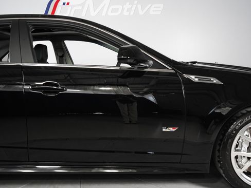 Used 2010 Cadillac CTS V w/ Wood Trim Package RWD image 33