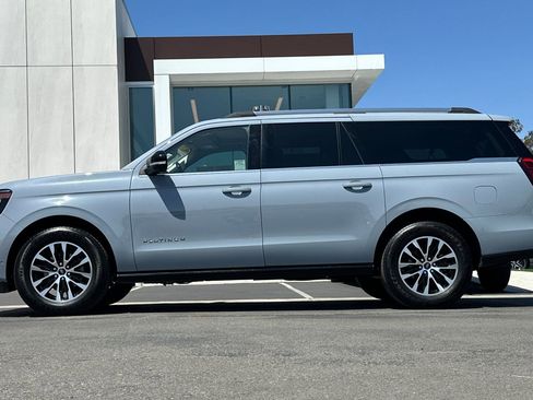 Certified 2025 Ford Expedition Max Platinum AWD/4WD image 6