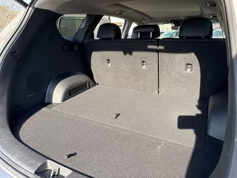 Used 2023 Hyundai Santa Fe Limited image 35