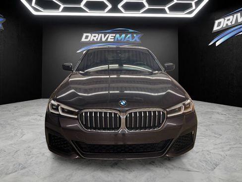 Used 2021 BMW 540i xDrive w/ M Sport Package AWD/4WD image 2