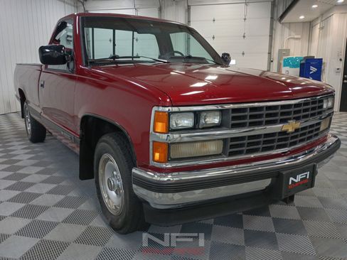 Used 1988 Chevrolet Silverado 2500 2WD Regular Cab image 5