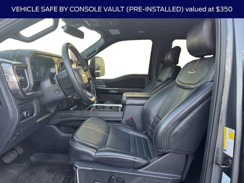 Used 2024 Ford F350 Platinum w/ FX4 Off-Road Package image 13