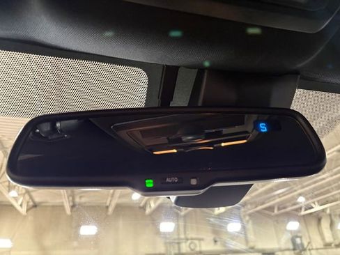 Used 2022 Toyota Tacoma TRD Off-Road w/ Technology Package image 19