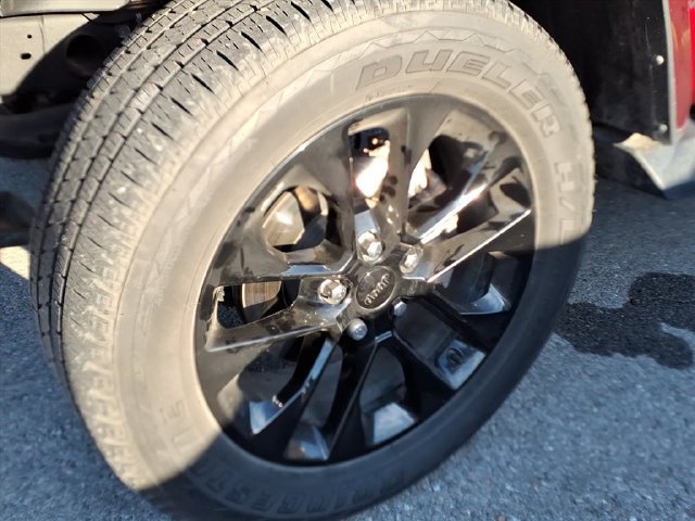 Used 2021 Jeep Wrangler Unlimited Sahara AWD/4WD image 4