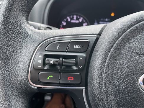 Used 2017 Kia Sportage LX image 20